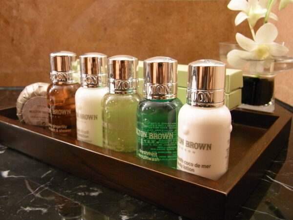 Ceramic Bathroom Essentials - Image 6